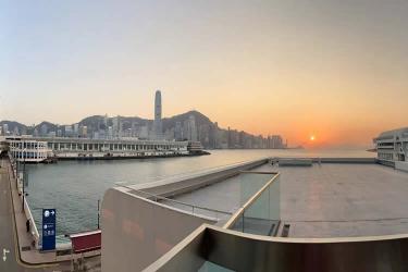 在內(nèi)地出生又改過名字的香港居民要如何辦理中英文出生公證書呢？