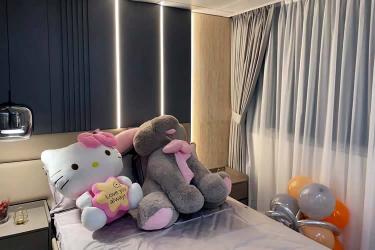 中國(guó)內(nèi)地出生現(xiàn)是香港身份，要在澳門結(jié)婚怎么辦理中英文出生公證書呢？