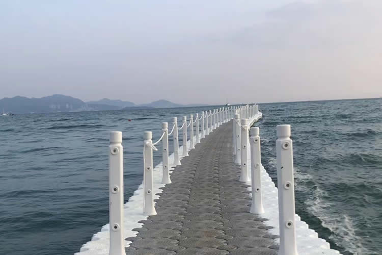 子女是香港身份要如何做放棄繼承內地父母親的遺產聲明書公證呢？