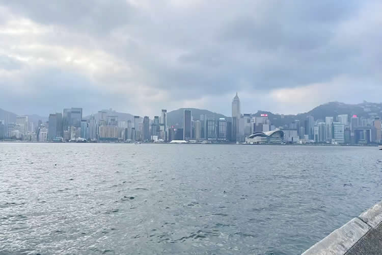 香港公司唯一董事決議證明公證用于辦理變更深圳公司有權(quán)簽字人