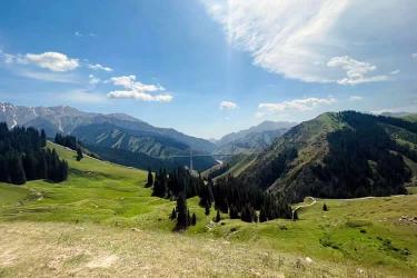 內(nèi)地戶籍沒有注銷沒有回鄉(xiāng)證的香港永久居民怎么辦理同一人聲明書公證呢？