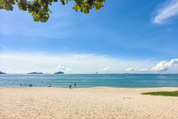 新西蘭籍華人在香港結(jié)婚后更改了姓名要怎么辦理香港結(jié)婚證公證呢？