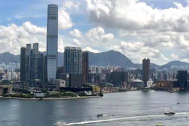 用于在廣東省惠州市收購股權(quán)的香港公司轉(zhuǎn)遞公證書怎么辦理呢？